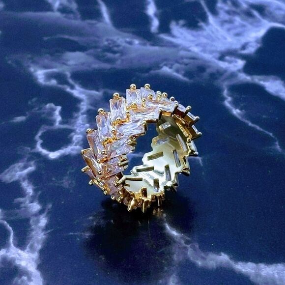 Size 10 Gold Finish Baguette CZ Ring - Picture 5 of 9